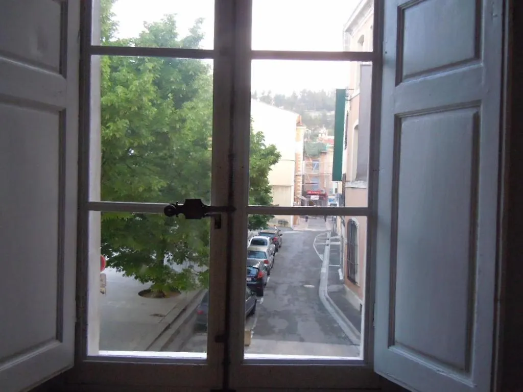 Luxury Two Bedroom Apartment In Apt, The Heart Of The Luberon 0*, Apt France