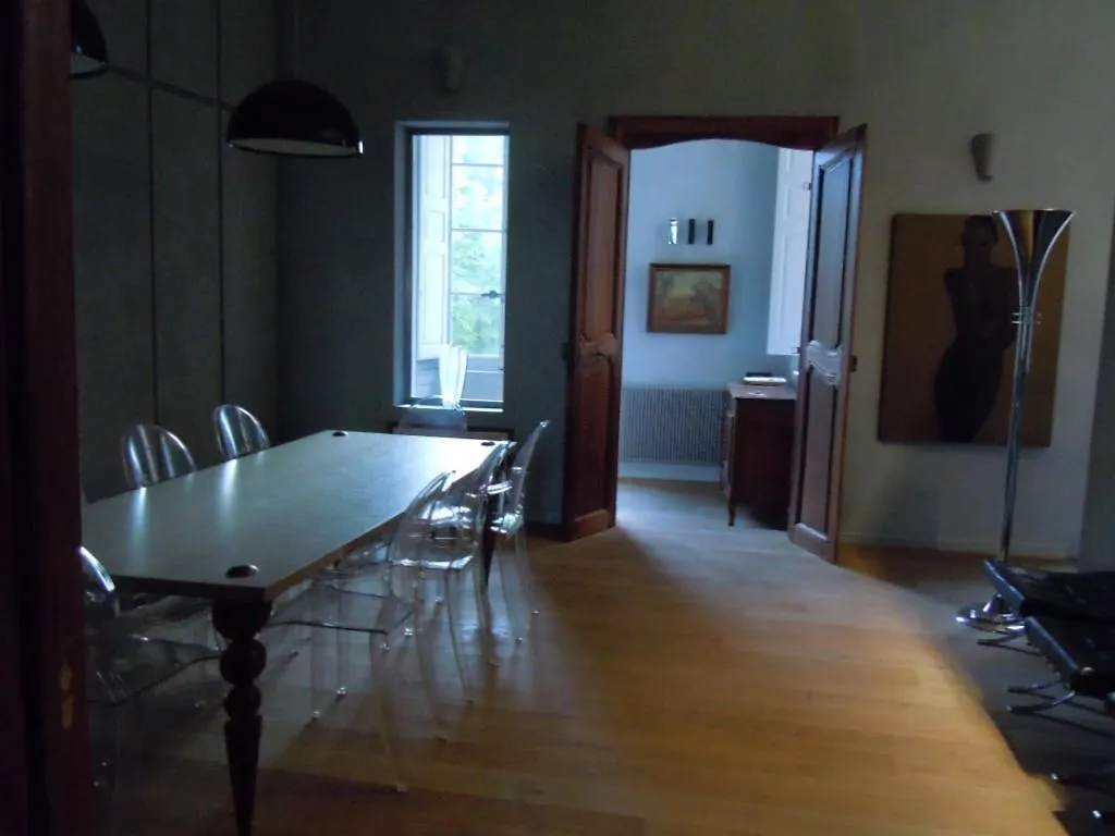 Luxury Two Bedroom Apartment In Apt, The Heart Of The Luberon