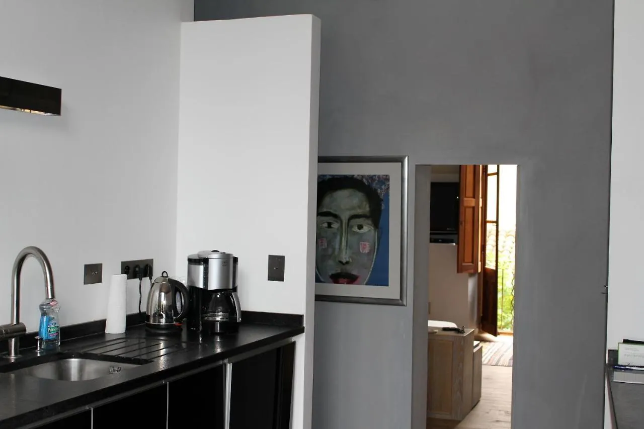 Luxury Two Bedroom Apartment In Apt, The Heart Of The Luberon 0*, Apt